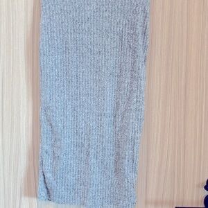 Fashion Nova Mid-drift off the shoulder gray two piece sz. Medium